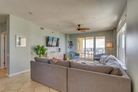 Perdido Key Condo with Ocean-View Balcony! Condominio in Perdido Key