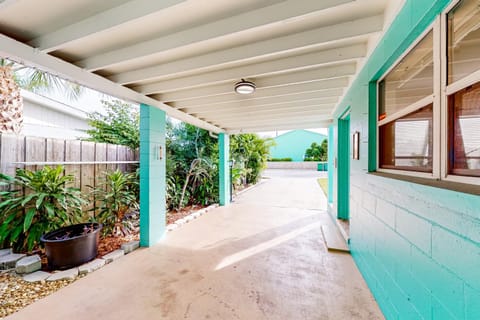 Turquoise Breezes B Haus in Cocoa Beach