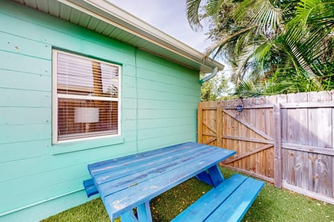 Turquoise Breezes - Main House in Cocoa Beach