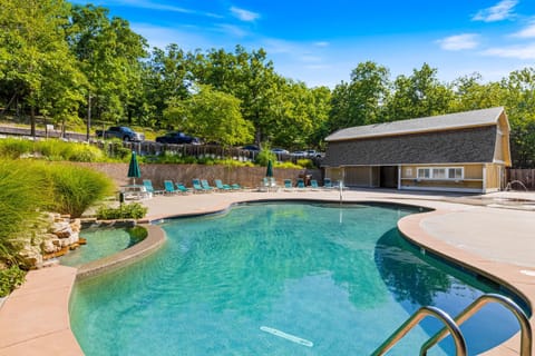 Osage Oasis House in Lake of the Ozarks