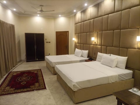 R.M RESIDENCY Bed and Breakfast in Lahore