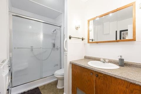 Appart M1 avec bain tourbillon citq 309409 Copropriété in Terrebonne