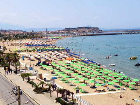 View (from property/room), Beach, Area and facilities