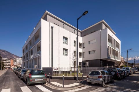 Tempologis Grenoble Aparthotel in Grenoble