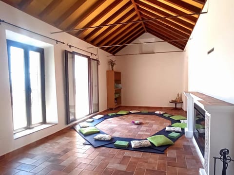 Farmhouse for retreats or yoga workshops House in Valle del Guadalhorce