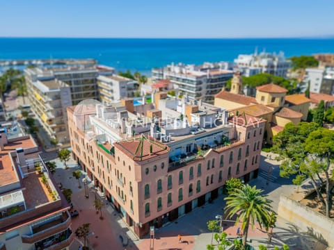 Property building, Bird's eye view