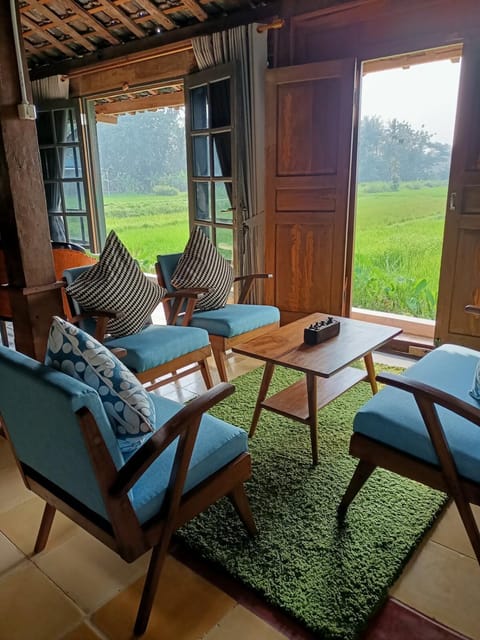 VILLACANTIK Yogyakarta triple bed for six persons Villa in Special Region of Yogyakarta