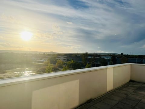 View (from property/room), Balcony/Terrace