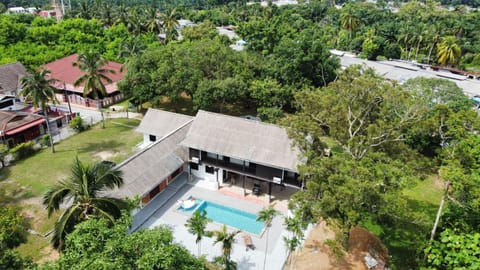 Property building, Neighbourhood, Bird's eye view, Street view, Swimming pool