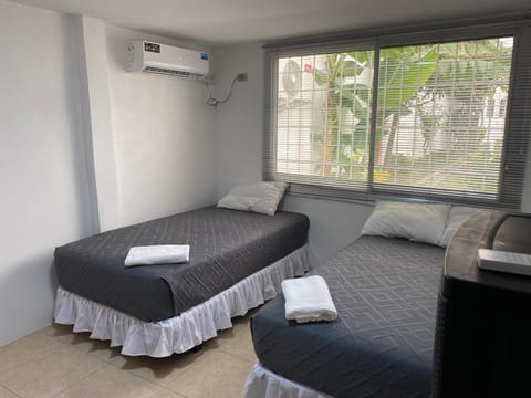 Suite 2, General Villamil Playas House in Playas