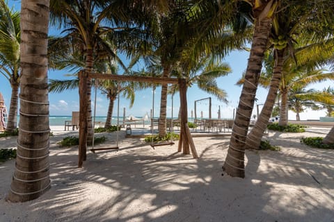 The Palm Luxury Villas Corasol by Lumina Villa in Playa del Carmen