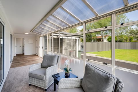 Belmont Pool Paradise - Havelock North Home House in Havelock North