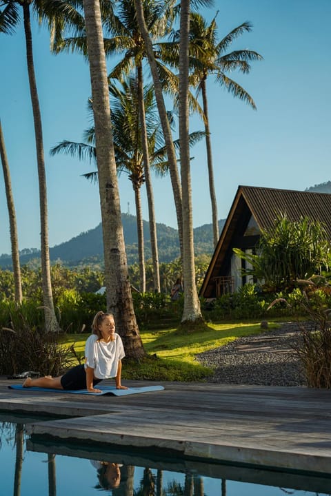 Day, Natural landscape, Garden view, Mountain view, Pool view