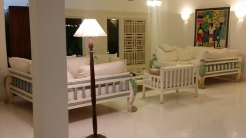 2 bedroom private villa, Malindi Chalet in Malindi