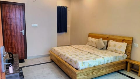 Kalakriti Homestay Vacation rental in Rishikesh