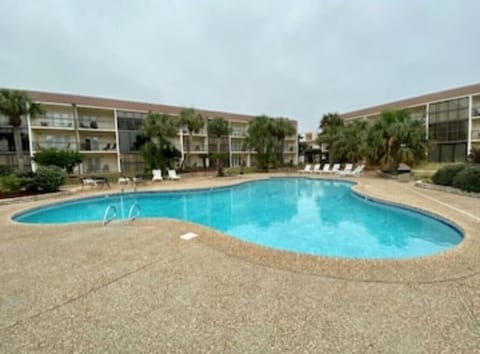 Biloxi Beach-Good Vibes Condo Apartment hotel in Biloxi