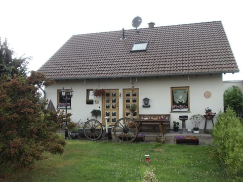 Gästehaus Katharina Alquiler vacacional in Kelberg