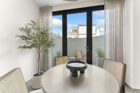 Casa Loba Luxe Unit 3 with private pool Condominio in Stella
