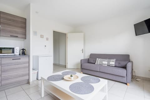 Les Lys - 4 pers. Paris-Disney Apartment in Bussy-Saint-Georges