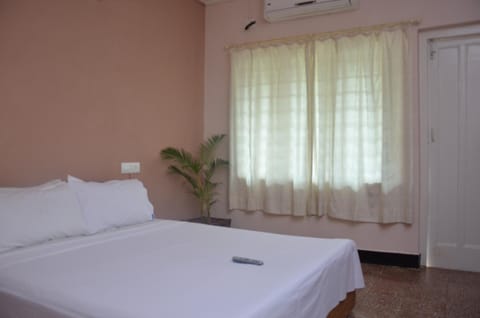 Hotel Ferreira Resort Bed and Breakfast in Lonavla