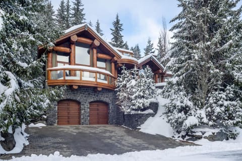 Alpine View Chalet | Popular Chalet, Hot Tub, Theatre Room, Stunning Views House in Whistler