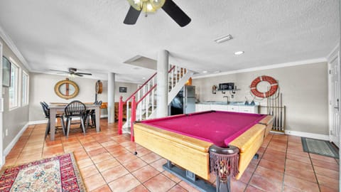 Palm Breeze - Is a 4BR with Private Pool and Boat Dock in Destin House in Destin