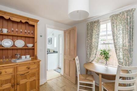 Victorian 2 Bedroom Home near the river Cam House in Cambridge