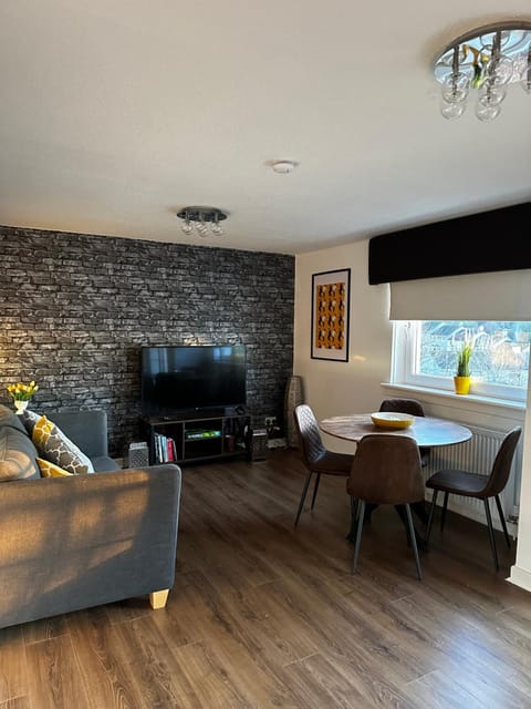 Geddes View Condo in East Kilbride
