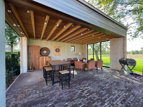 BBQ facilities, Seating area, Garden view