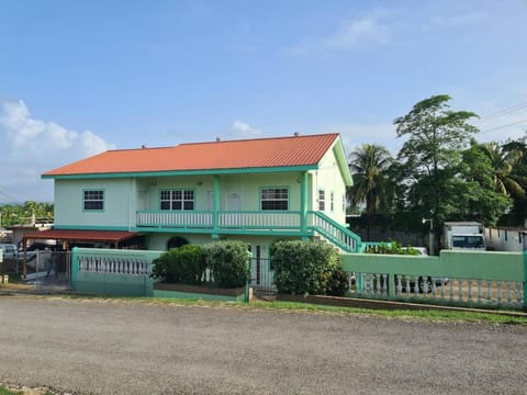 Casa Maya Condominio in San Ignacio