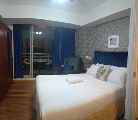 Azure Urban Residence A11 Near Airport and SM Bicutan+ Free wifi Apartment hotel in Paranaque