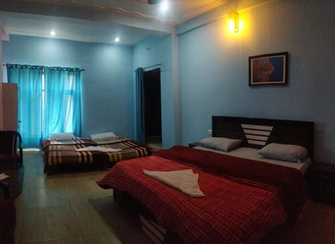 The Whyt Deluxe Homestay Hotel in Uttarakhand