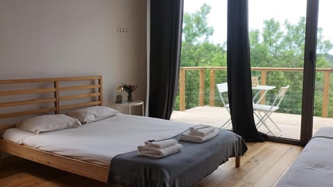 Bed, View (from property/room), Balcony/Terrace, Photo of the whole room, Bedroom, towels