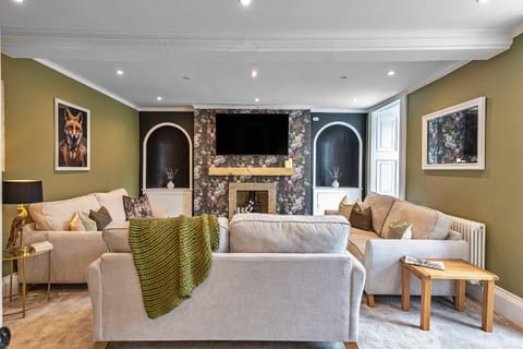 Finest Retreats - Y Llwyn Manor Snowdonia Haus in Dolgellau
