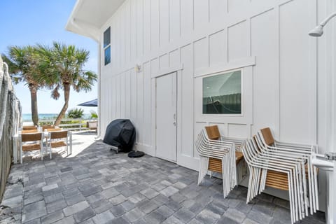 Family Tides Beach House by Panhandle Getaways House in Panama City Beach