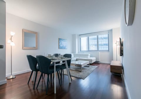 Stunning 1BD 1BA At UES Condo in Upper East Side
