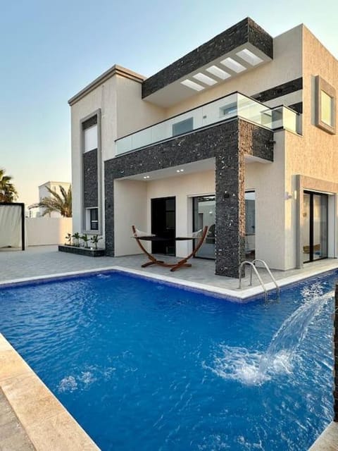 Property building, Pool view, Swimming pool