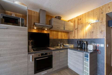 Arc 2000 appartement type chalet Apartment in Bourg-Saint-Maurice