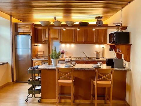 Kitchen or kitchenette, dishwasher, minibar, pet friendly, stove, toaster