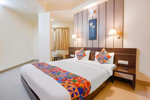 Gandharva Residency Swargate Hotel in Pune