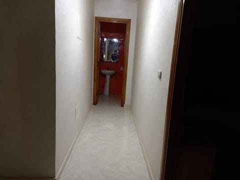 appartement a louer bien équipée Eigentumswohnung in Meknes