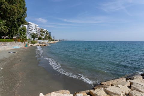Kyma Beach Apt by TrulyCyprus Condo in Germasogeia