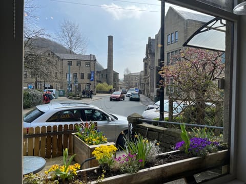 View (from property/room), Garden view, Location