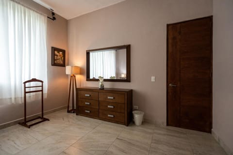 Casa Tizates- Suite Avandaro Bed and Breakfast in Valle de Bravo