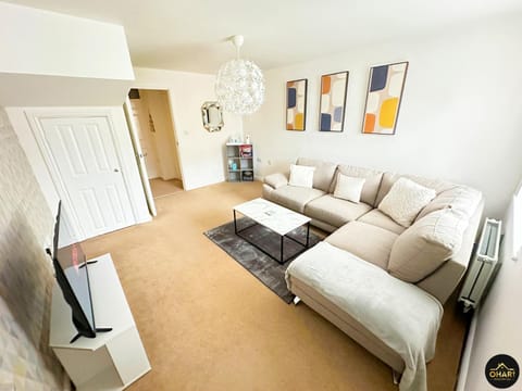 Modern 3 Bedroom House With FREE Parking Villa in Newcastle upon Tyne