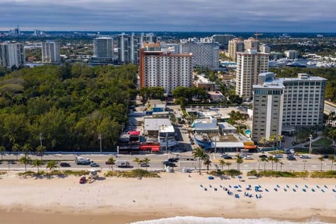 Fort Lauderdale Beach Resort by Vacatia Condo in Fort Lauderdale