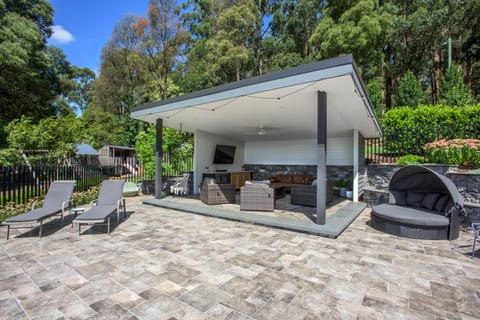 Balcony/Terrace, Swimming pool