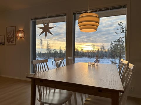 Natural landscape, Dining area, Sunset