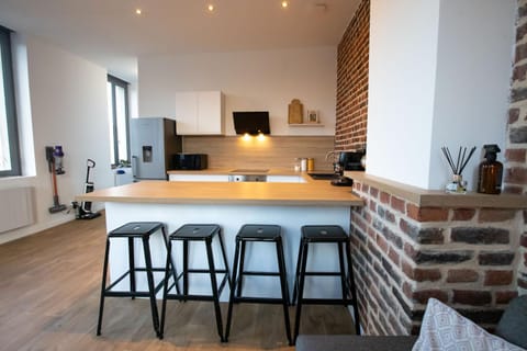 Appartement Duplex en Centre-Ville de Cambrai - 110m2 Condo in Cambrai