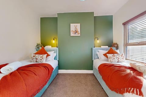 Cosy 3 bedroom home from home Condominio in Northwich